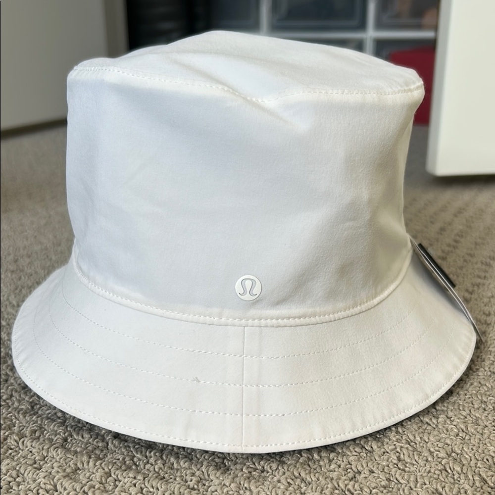 lululemon athletica White Bucket Hat with Subtle Logo